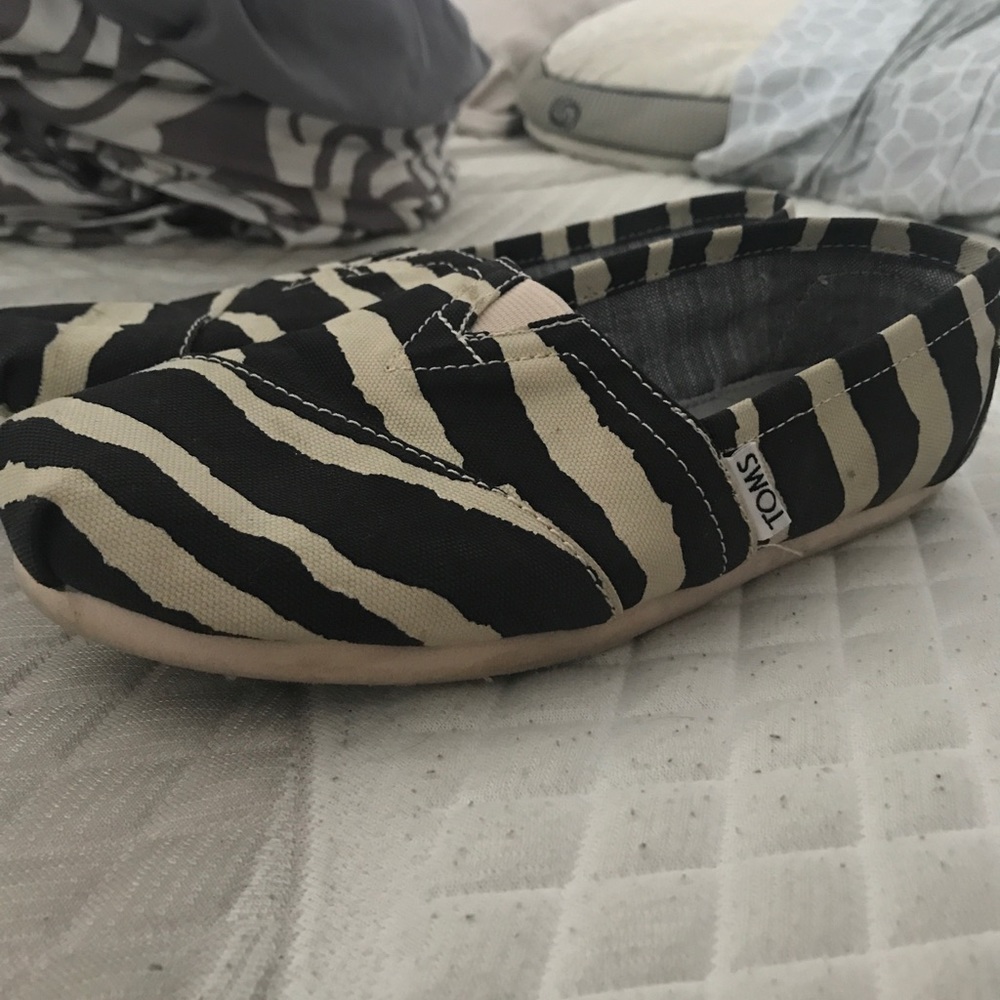 TOMS slip on shoes